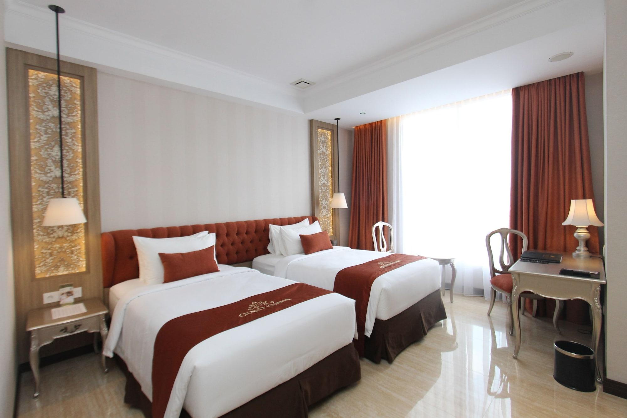 Hotel Grand Keisha Yogyakarta à Kejayan Extérieur photo