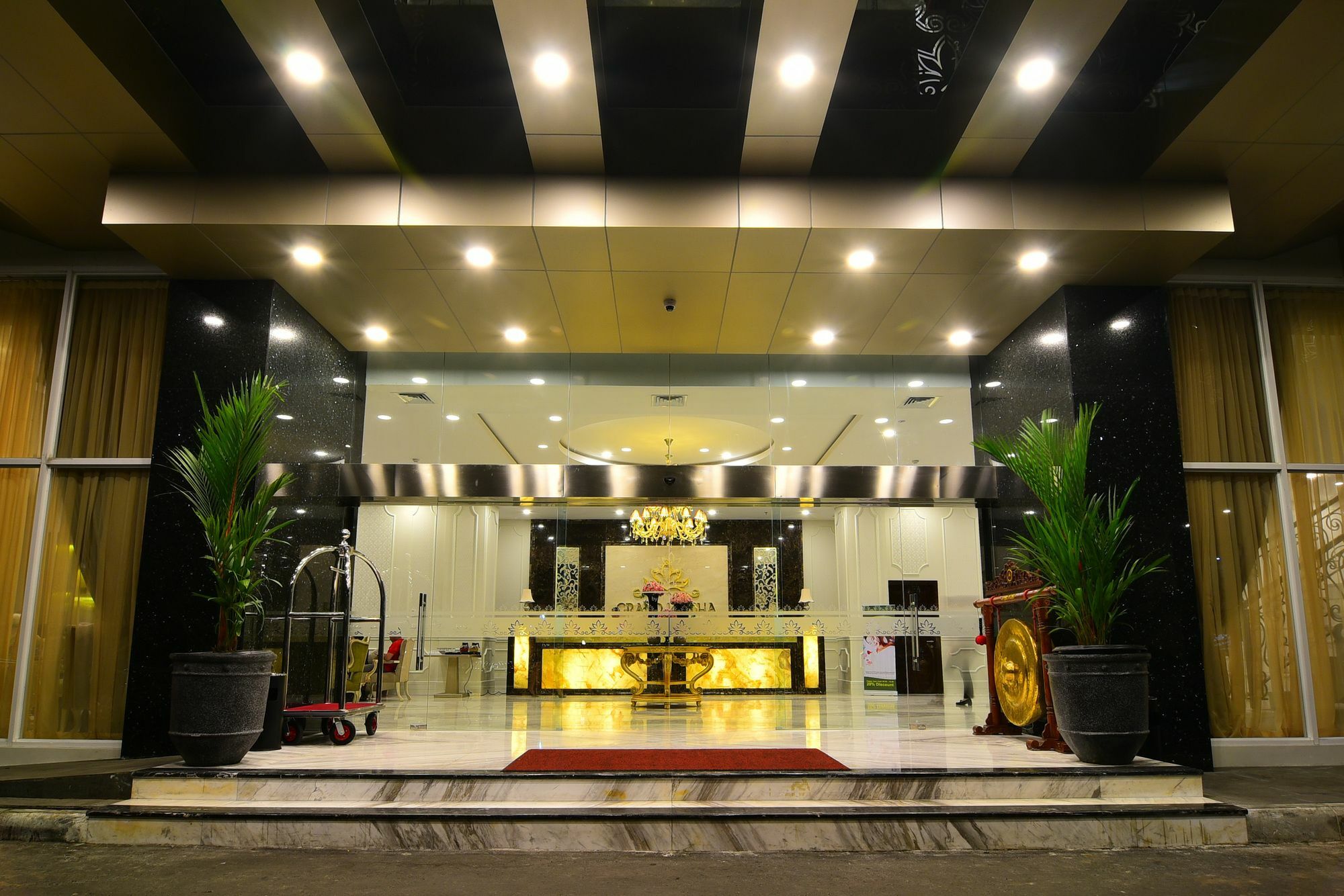 Hotel Grand Keisha Yogyakarta à Kejayan Extérieur photo