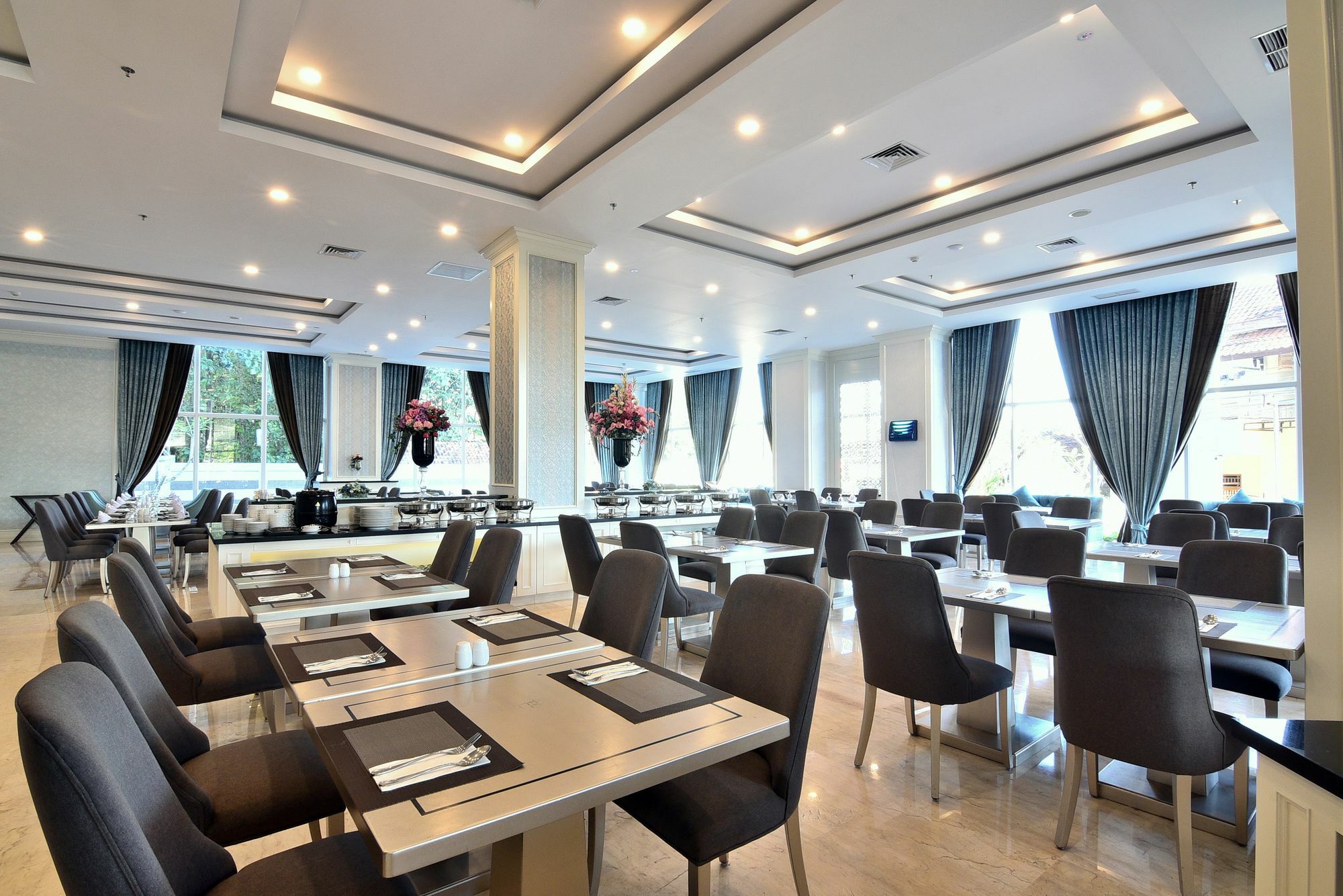 Hotel Grand Keisha Yogyakarta à Kejayan Extérieur photo